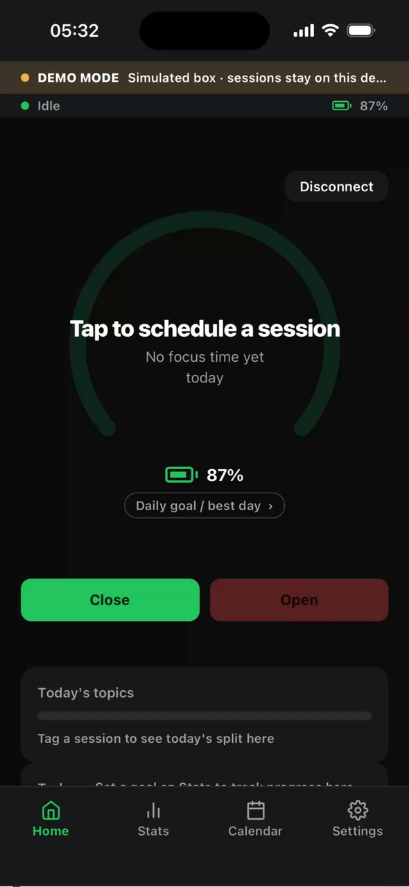 Phone Box app: Home, box idle