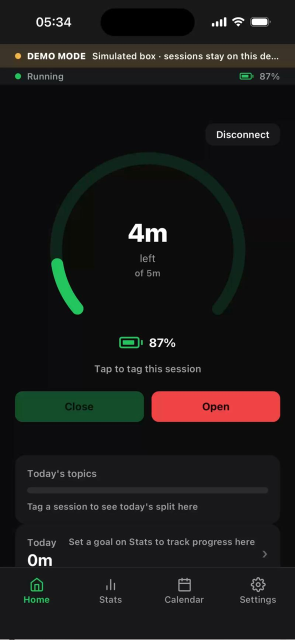 Phone Box app: Home, lock running